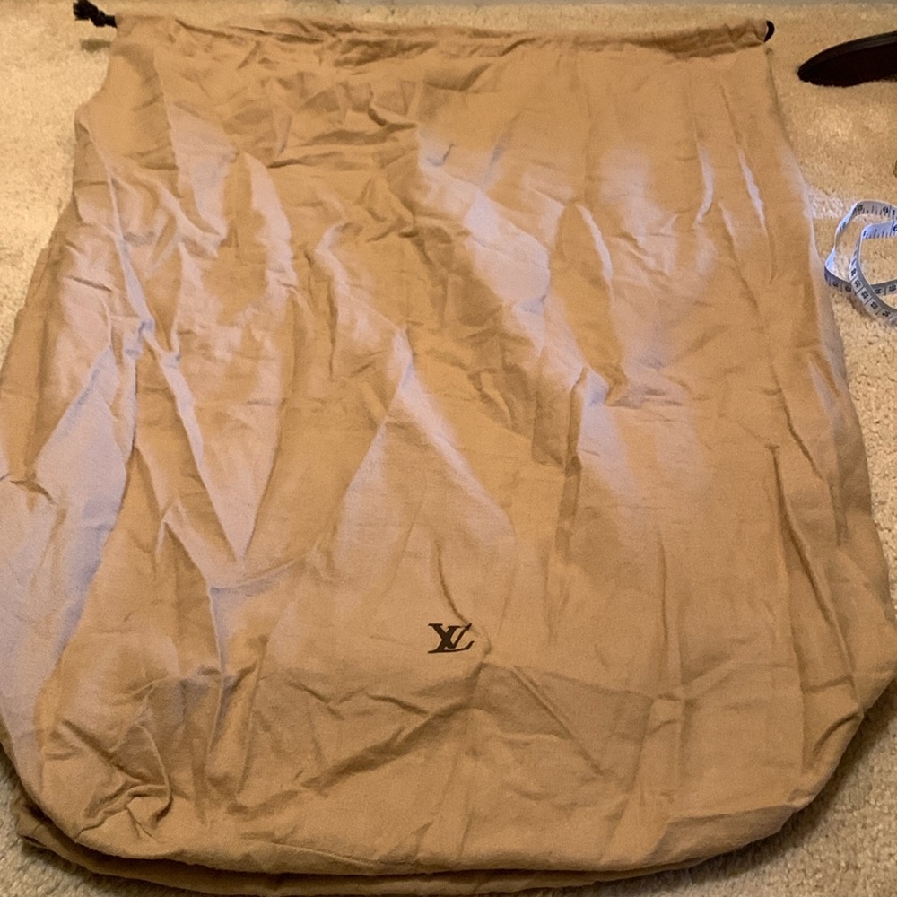 NWOT Louis Vuitton Sack style garment bag